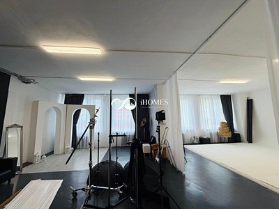 Pronájem obchodního prostoru 99 m² — photo 2