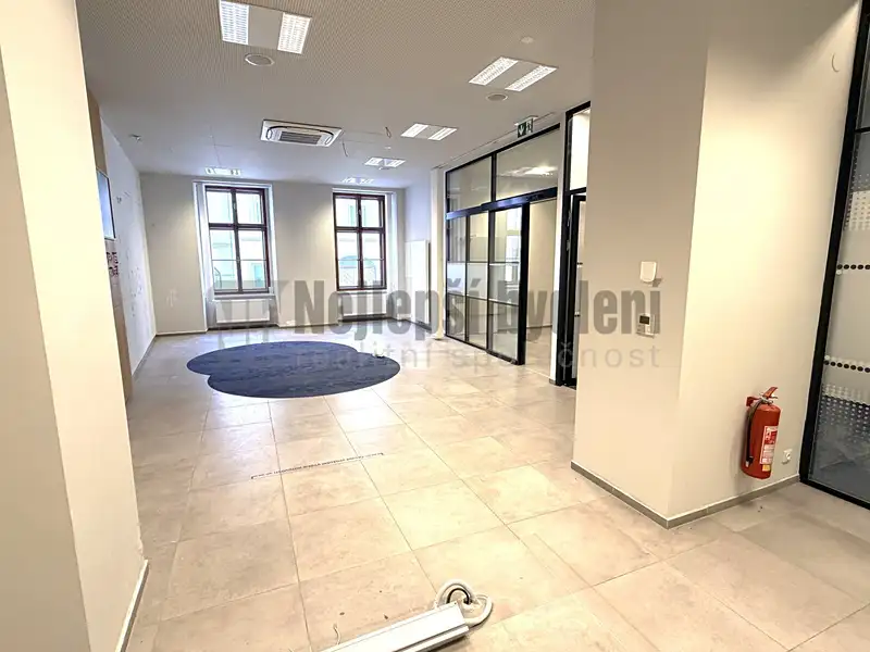 Prodej obchodního prostoru 124 m², Jemnice – náhled fotky 2