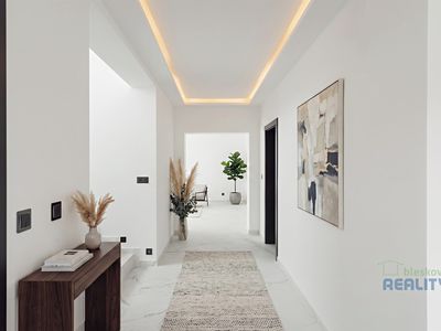 Prodej rodinného domu 256 m², pozemek 1303 m²