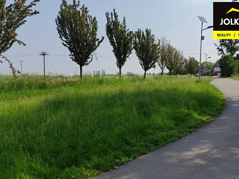 Prodej stavebního pozemku 27729 m², Bělotín – náhled fotky 2