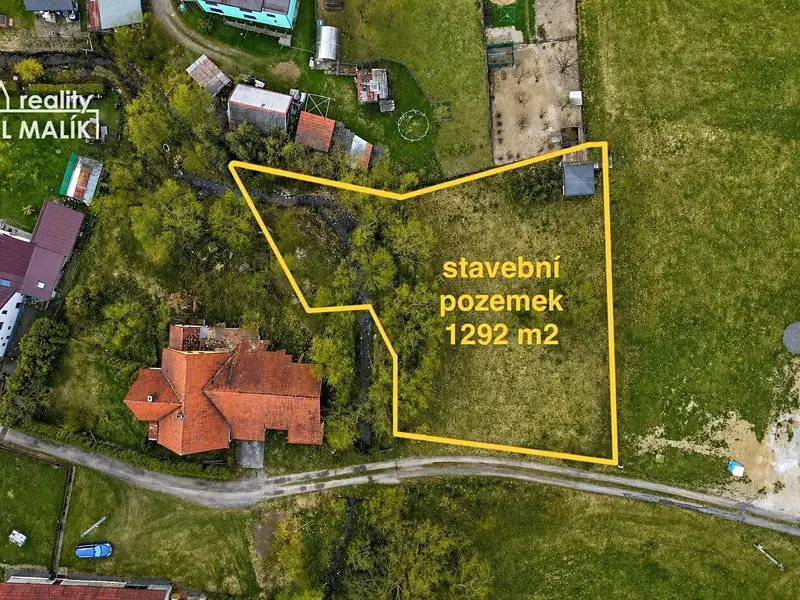 Prodej stavebního pozemku 1292 m², Kozlovice – náhled fotky 1