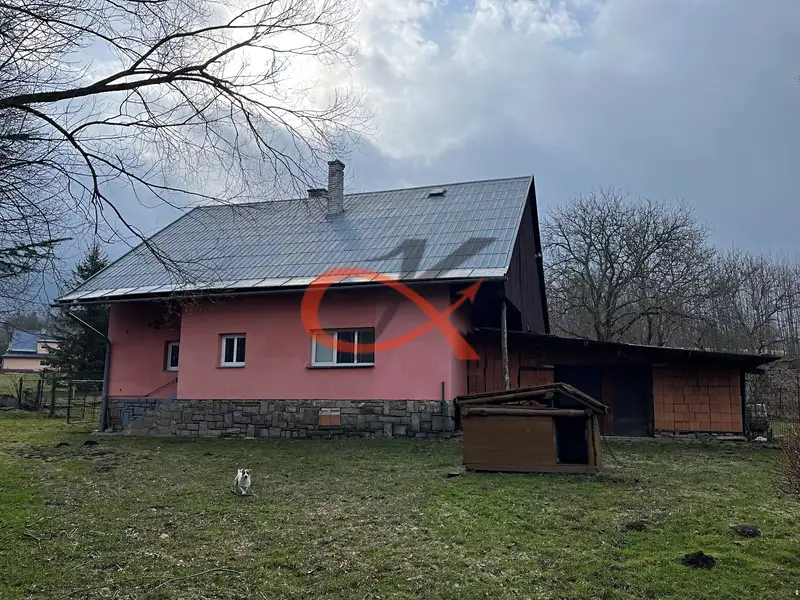 Prodej rodinného domu 200 m², pozemek 27930 m², Trojanovice – náhled fotky 1