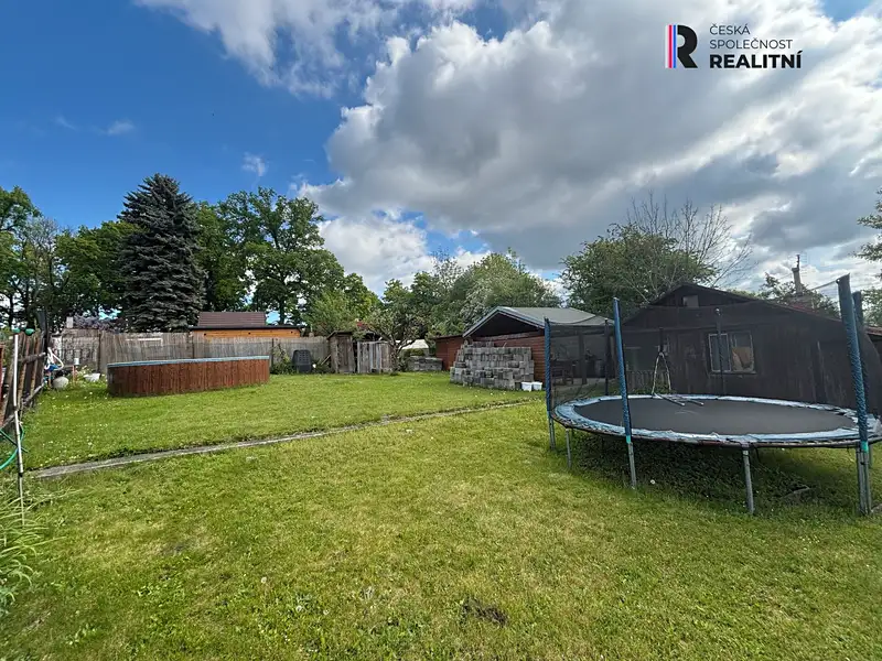 Prodej chaty 28 m², pozemek 371 m², Karlovy Vary – náhled fotky 1