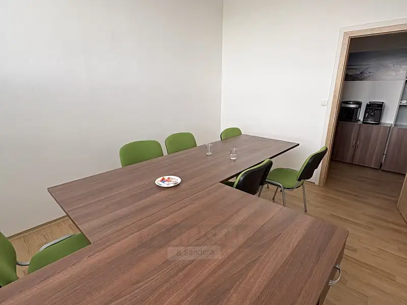 Pronájem kanceláře 70 m², České Budějovice – náhled fotky 3