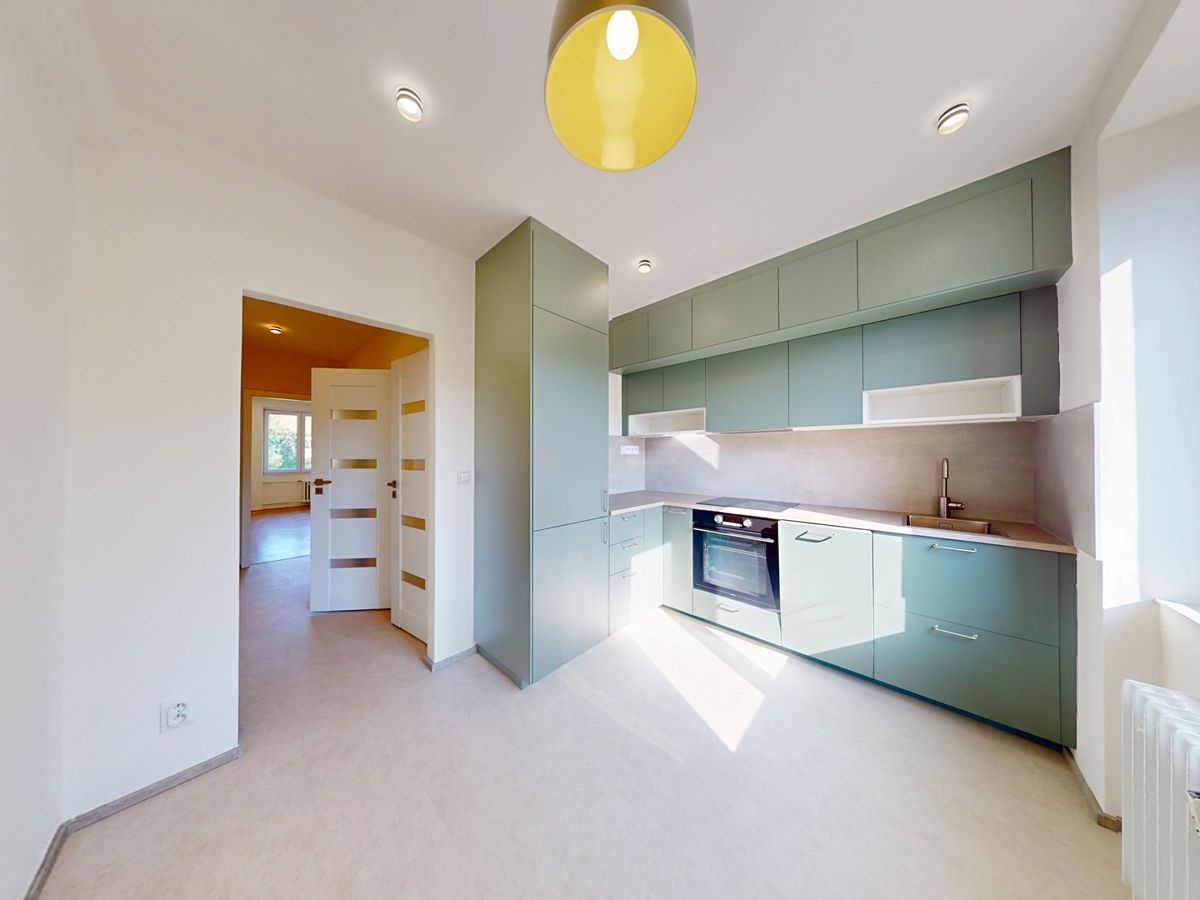 Pronájem bytu 3+1 74 m² (Jednopodlažní)