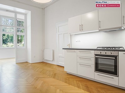 Pronájem bytu 3+kk 84 m²