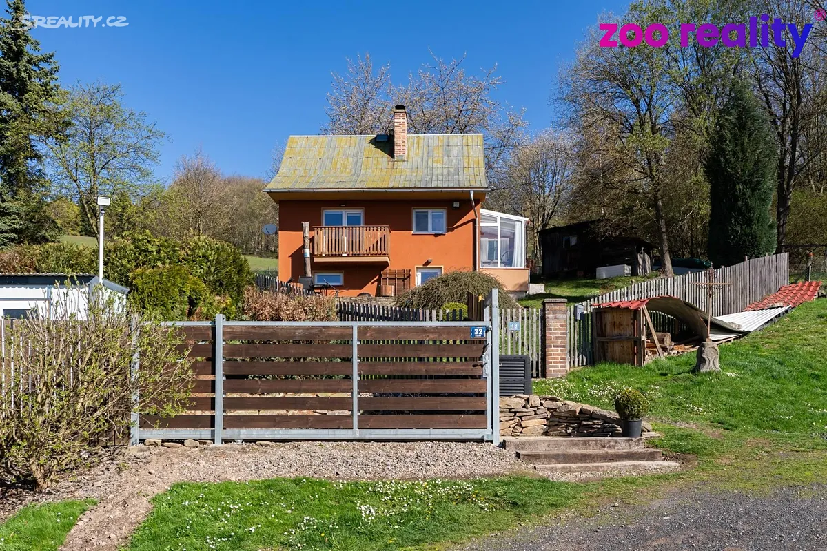 Prodej rodinného domu 310 m², pozemek 2949 m² – pohled 3