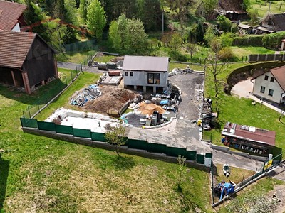 Prodej  stavebního pozemku 913 m²