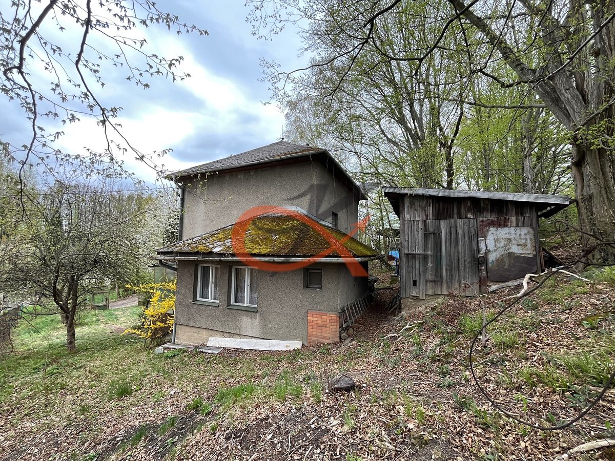Prodej rodinného domu 140 m², pozemek 573 m² – fotografie 3