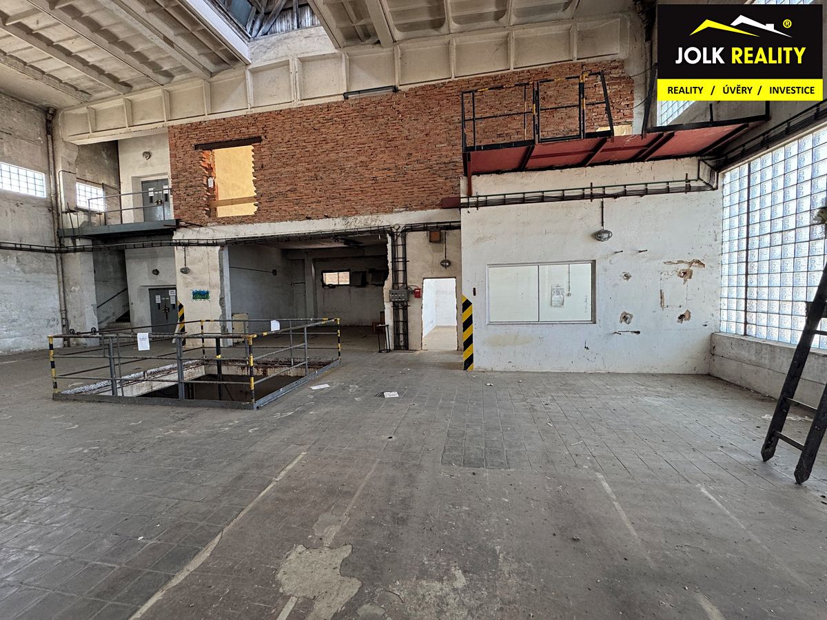 Pronájem skladového prostoru 800 m² – fotografie 2