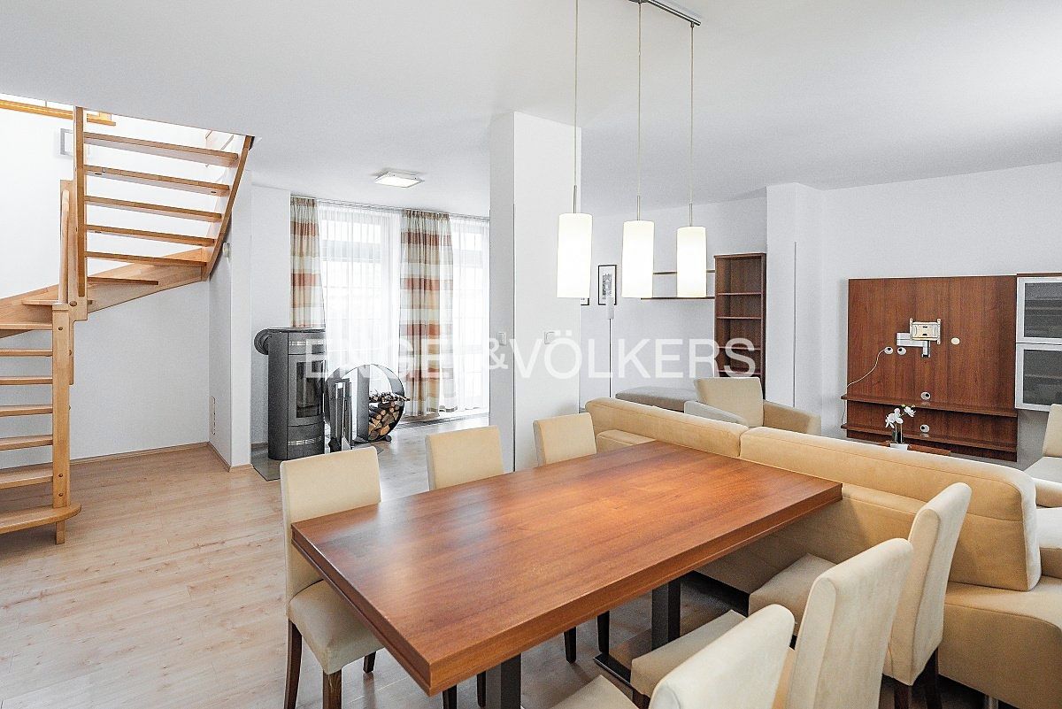 Pronájem bytu 3+kk 110 m²