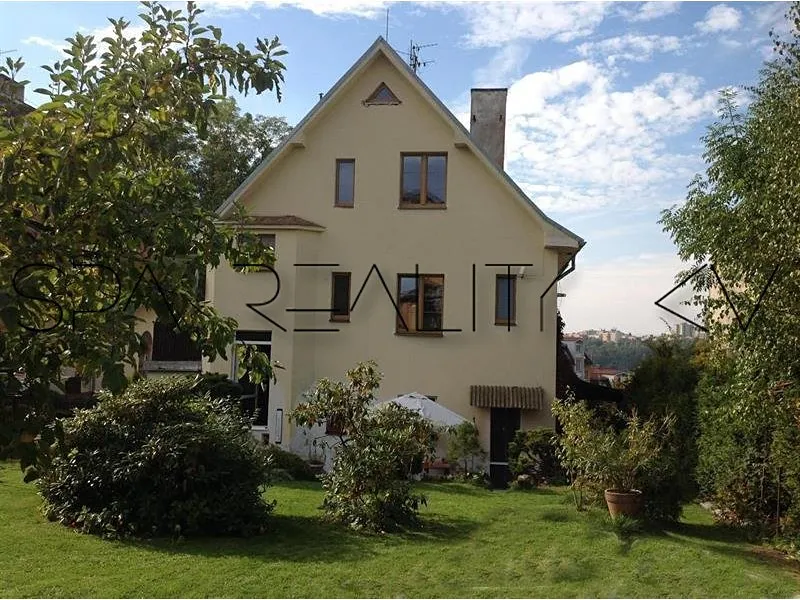Prodej vily 230 m², pozemek 100 m²