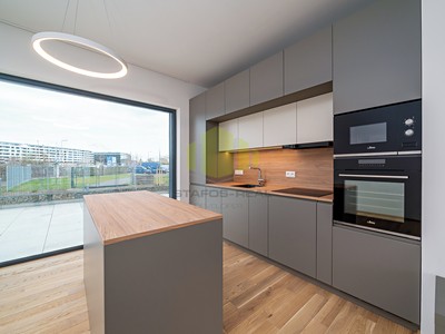 Pronájem bytu 3+kk 94 m² — photo 3