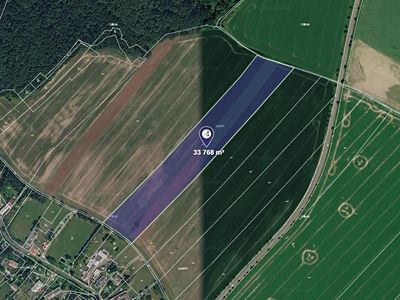 Prodej pole 33768 m²