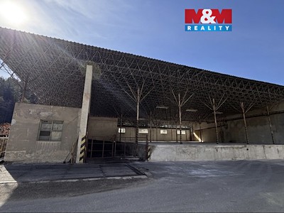 Pronájem  komerčního pozemku 323 m²