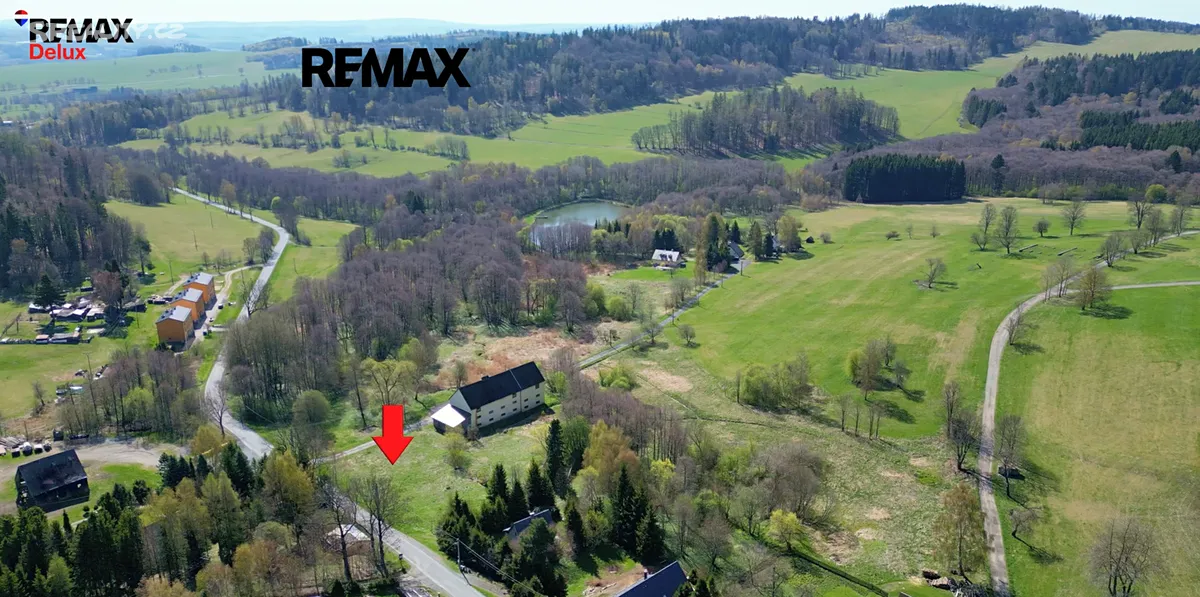 Prodej stavebního pozemku 1014 m² – pohled 4