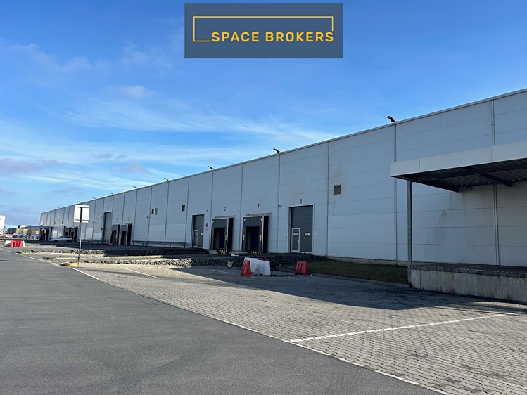 Pronájem komerčního prostoru, 8 876 m² (2 z 5)