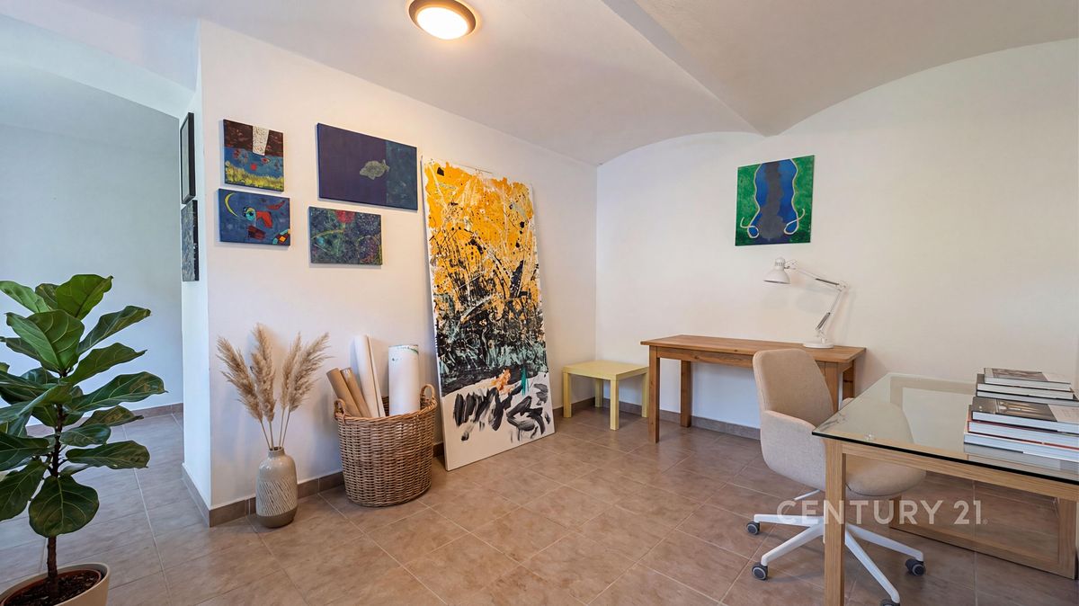 Prodej rodinného domu 550 m², pozemek 9910 m² – fotografie 5