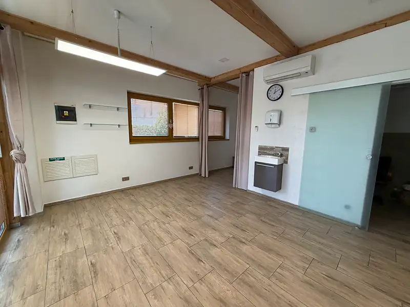 Pronájem ordinace 48 m², Klatovy – náhled fotky 2