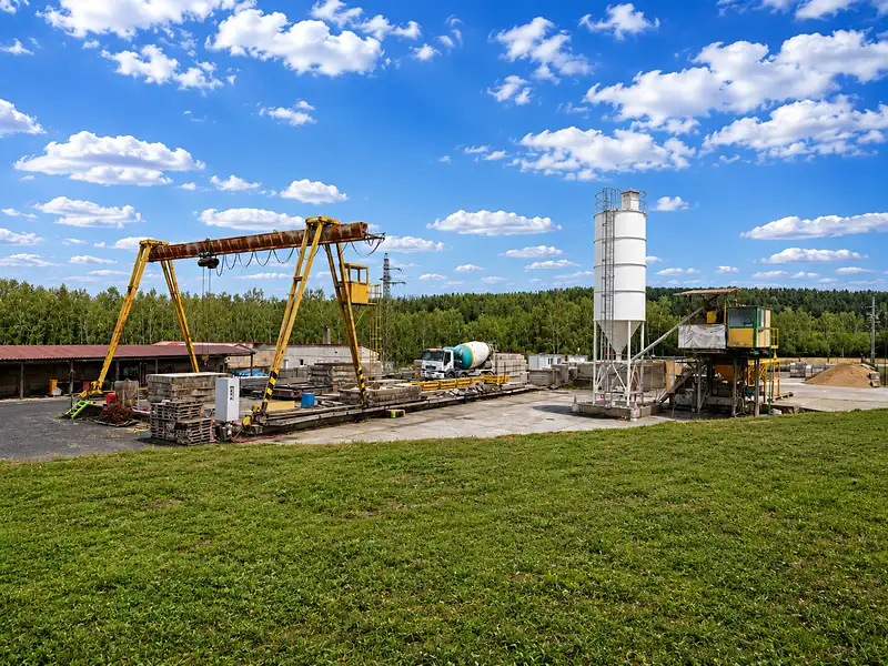 Prodej výrobní haly, prostoru 8490 m², Rynholec – náhled fotky 2