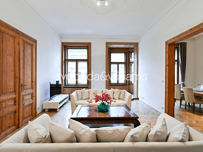 Pronájem bytu 4+1 170 m²