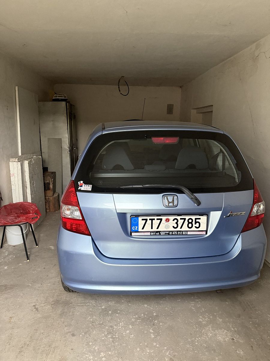 Prodej garáže 24 m² – fotografie 3