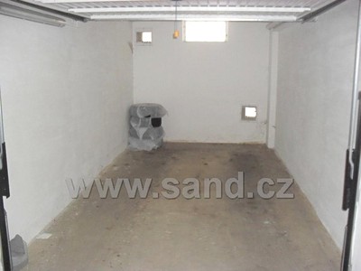 Pronájem garáže 15 m² — photo 5