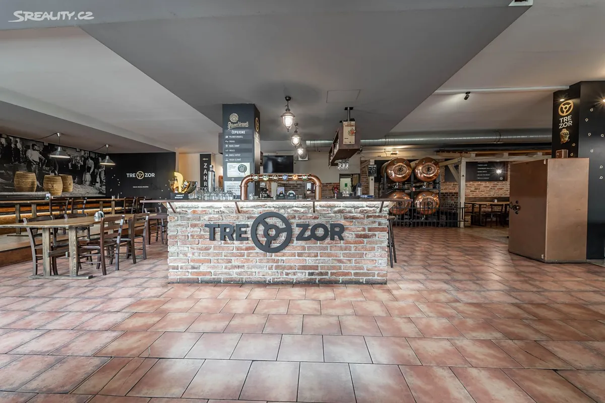 Pronájem restaurace 610 m², Praha