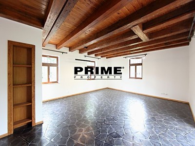 Pronájem bytu 4+kk 170 m² (Mezonet) — photo 3