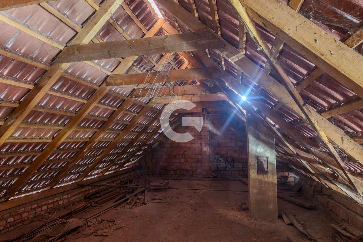 Prodej rodinného domu 91 m², pozemek 323 m² – fotografie 2