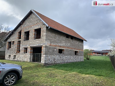 Prodej  stavebního pozemku 4 212 m²