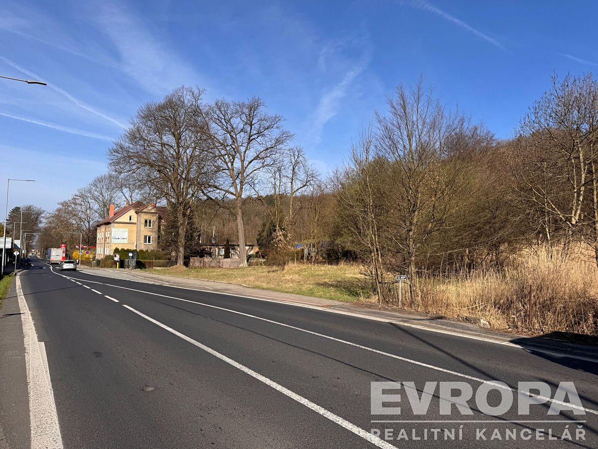 Prodej pozemku 714 m² – fotografie 3