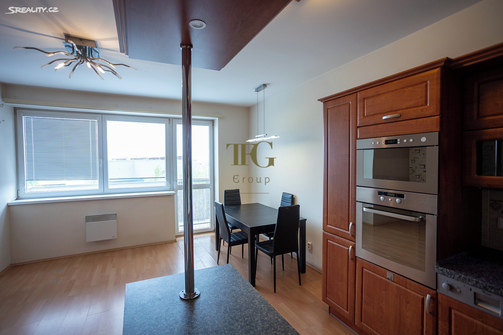 Prodej bytu 3+kk 64 m² (Jednopodlažní) - View 3