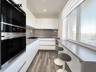 Pronájem bytu 3+kk 63 m²