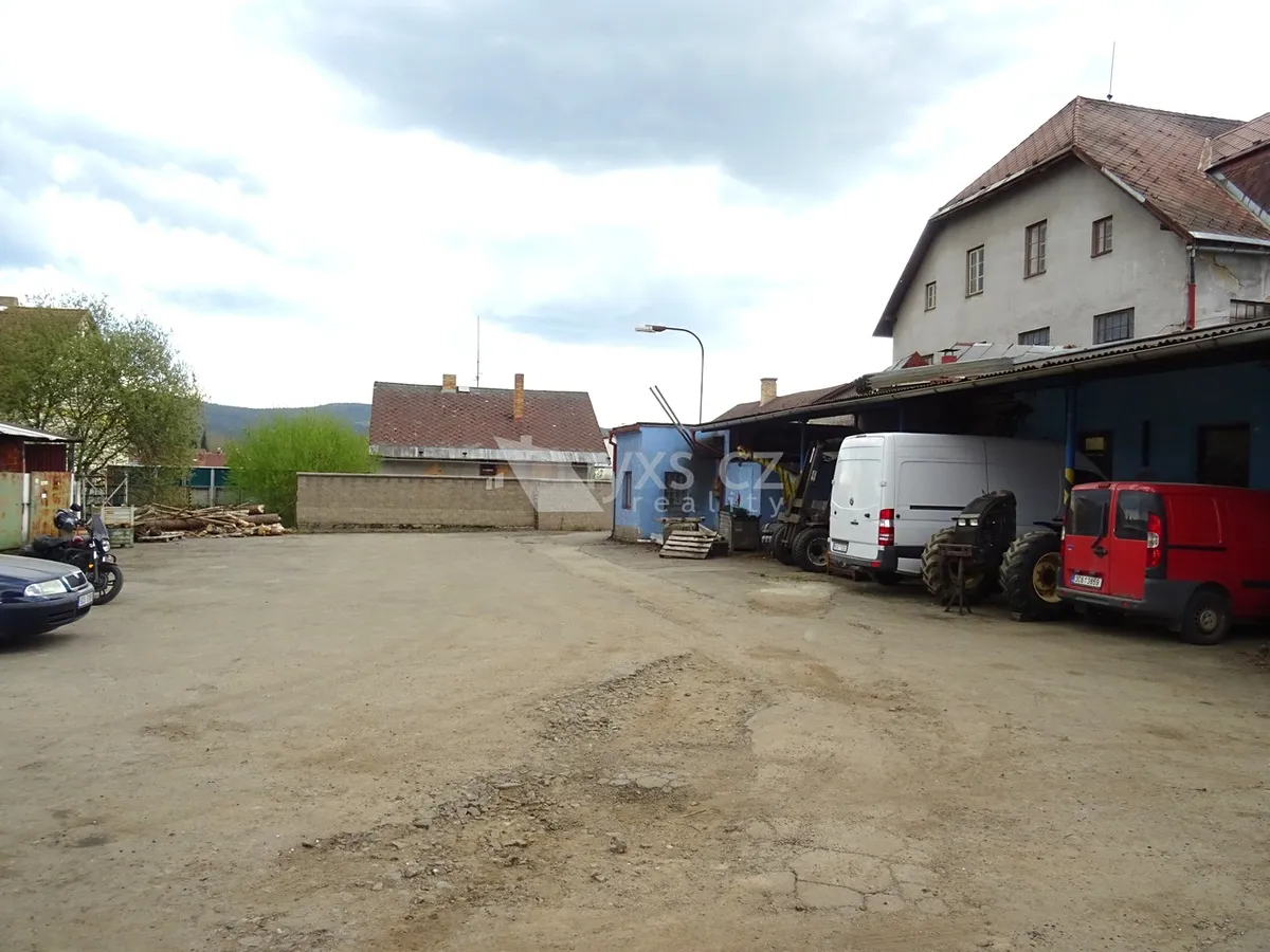 Prodej výrobní haly, prostoru 1200 m² - Mehr
