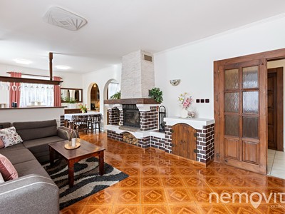Prodej  rodinného domu 260 m², pozemek 666 m² — photo 3