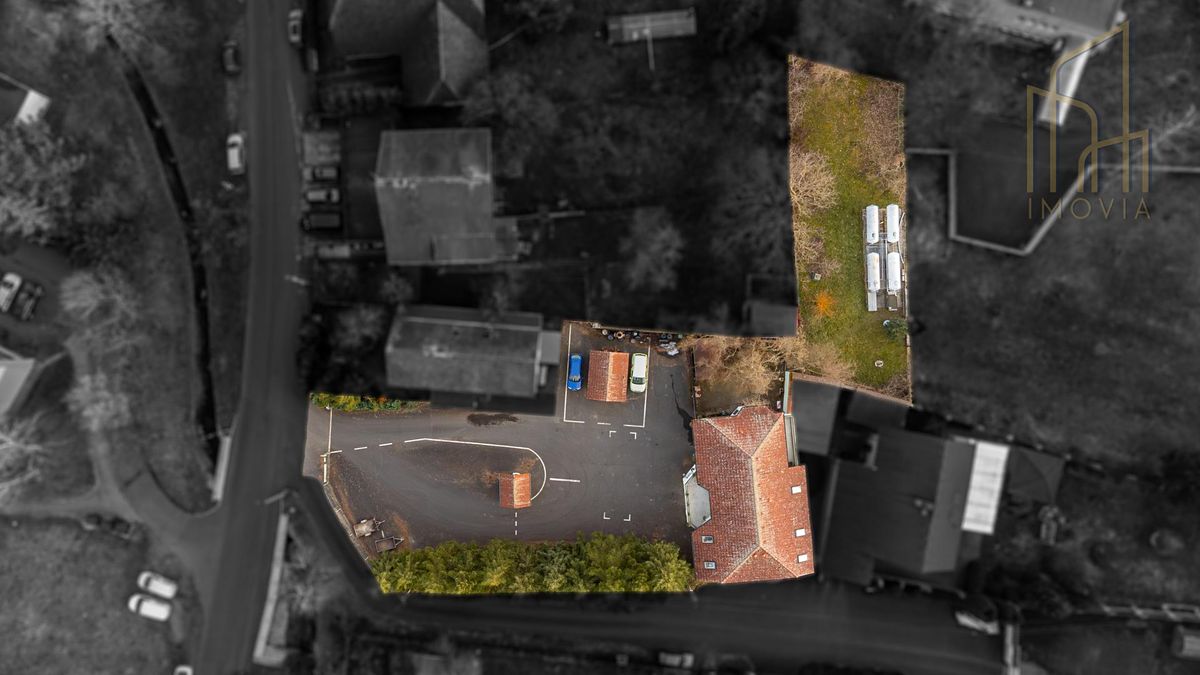 Prodej rodinného domu 308 m², pozemek 1634 m² – fotografie 4