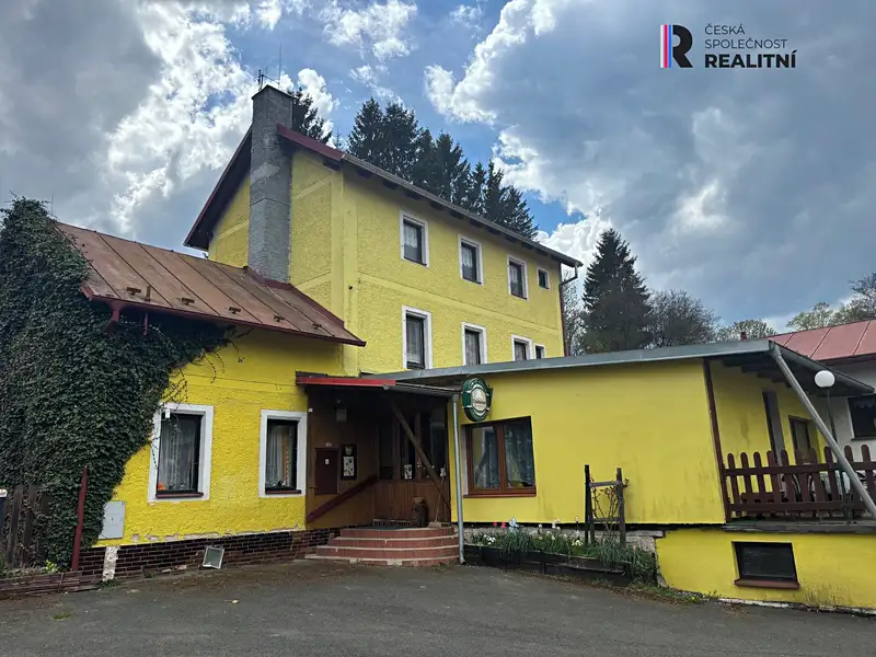 Prodej restaurace 1800 m², Stará Voda – náhled fotky 1