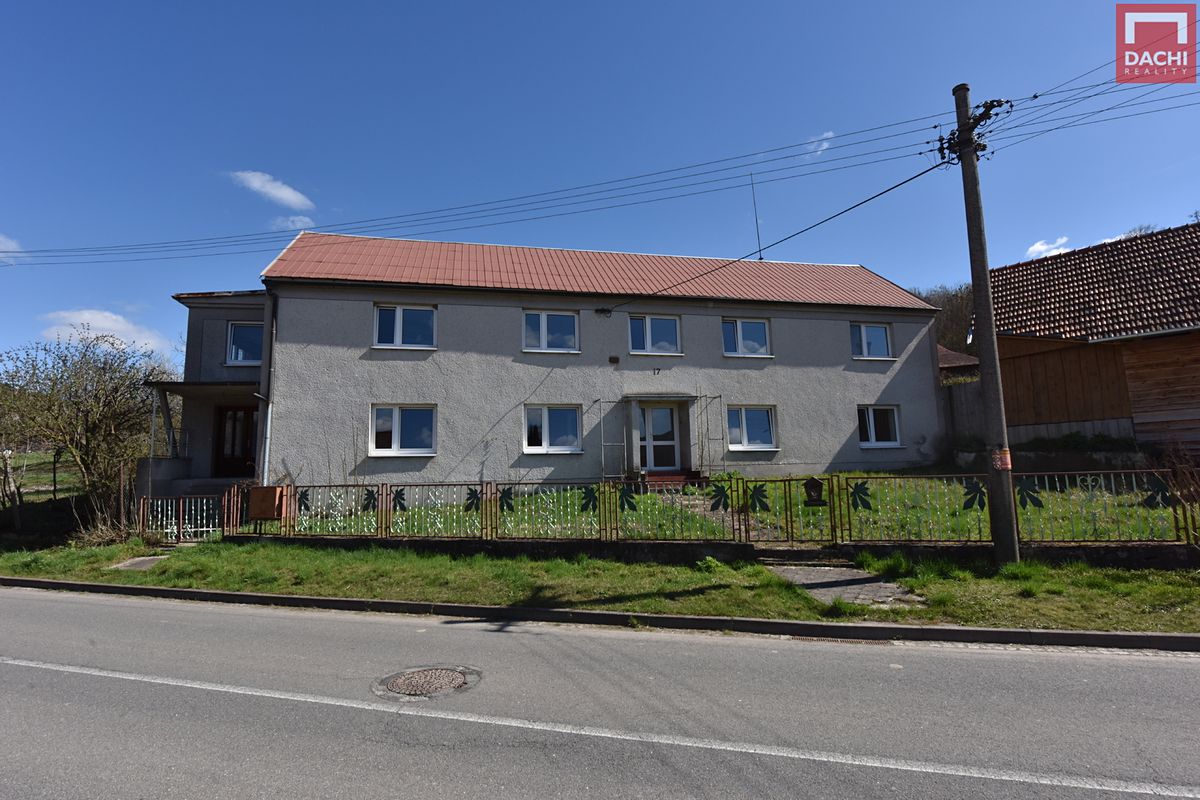 Prodej rodinného domu 373 m², pozemek 5641 m² – fotografie 2