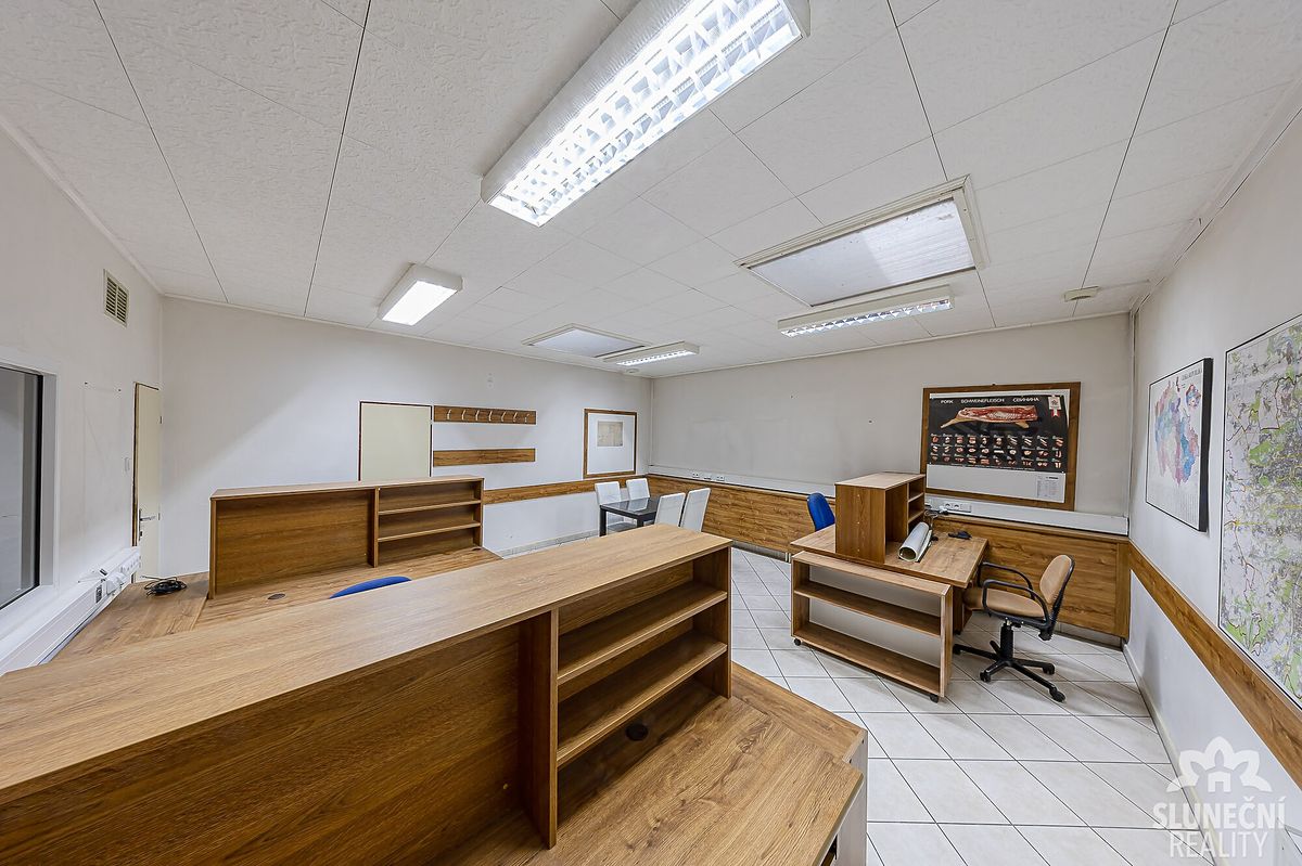 Pronájem kanceláře 32 m² – fotografie 3