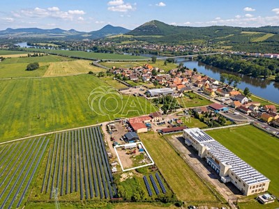 Prodej  komerčního pozemku 1 000 m²