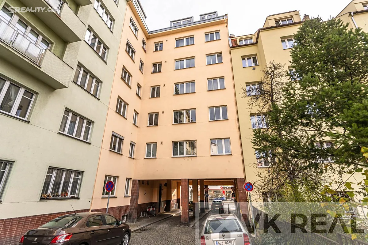 Prodej bytu 2+1 72 m², Praha