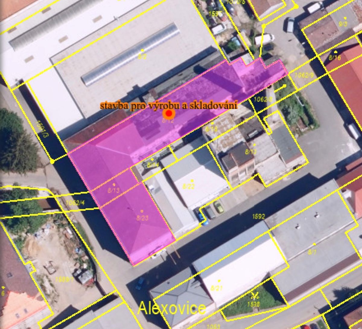 Prodej výrobní haly, prostoru 3300 m²