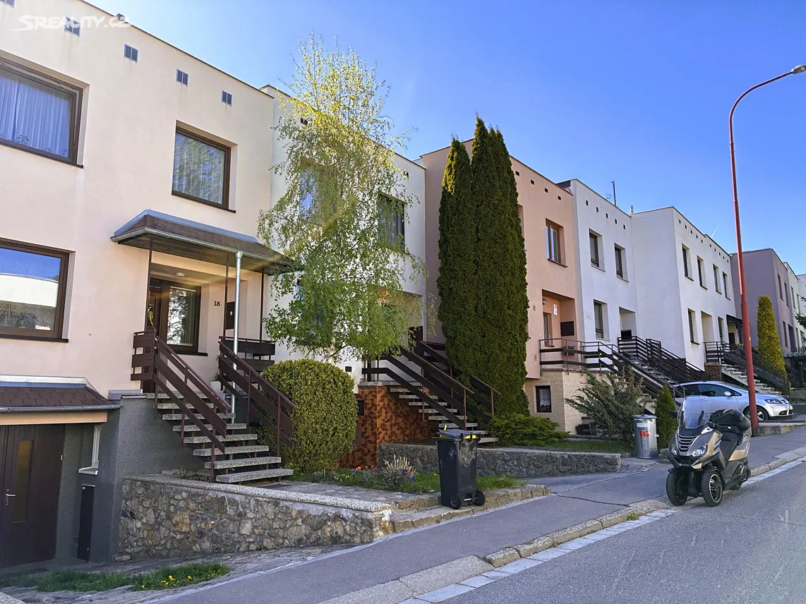 Prodej rodinného domu 119 m², pozemek 250 m² – pohled 2