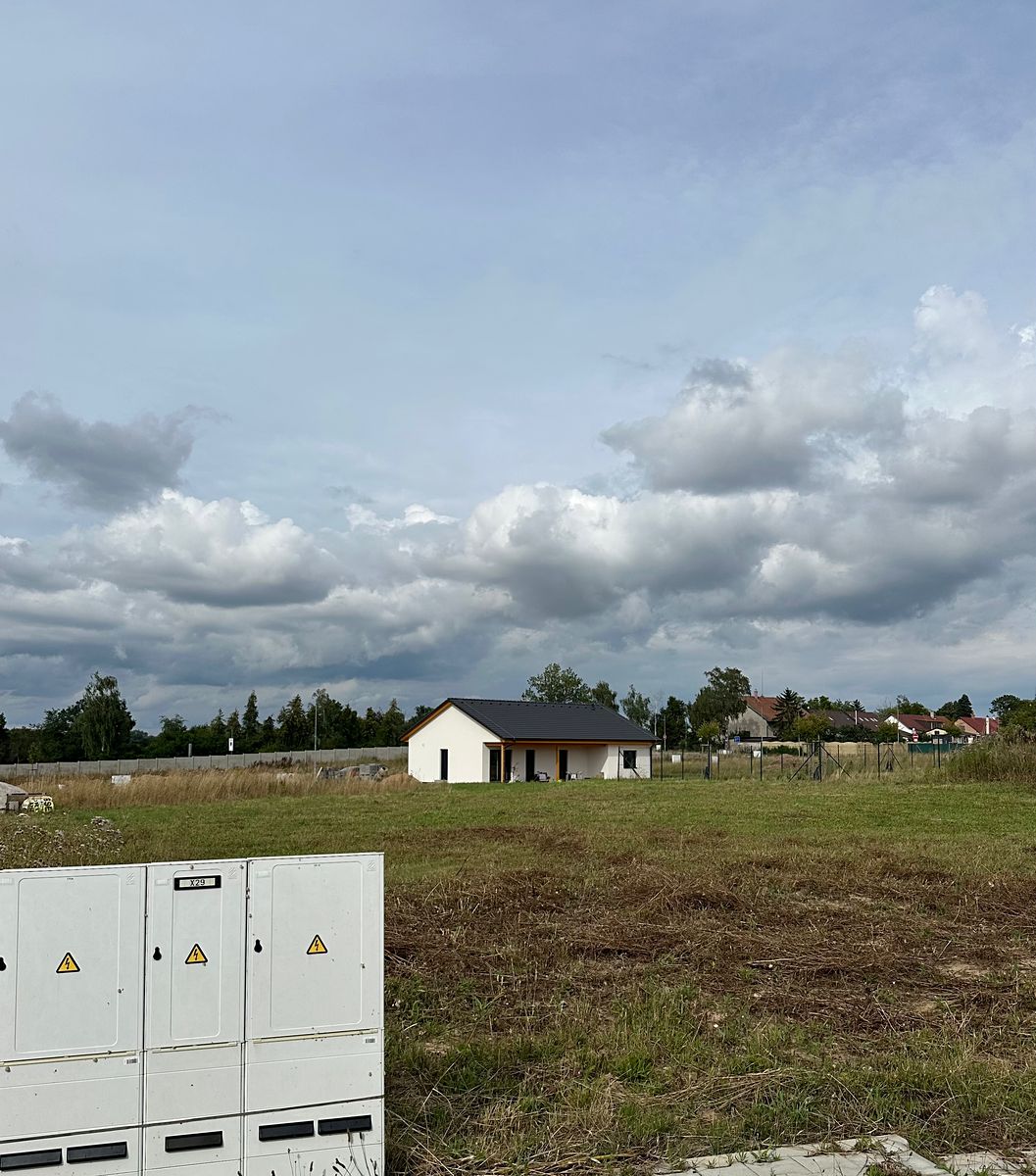 Prodej stavebního pozemku 1021 m² – fotografie 3