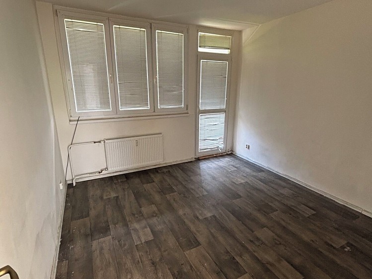 Prodej bytu 2+1, 77 m² (6 z 9)