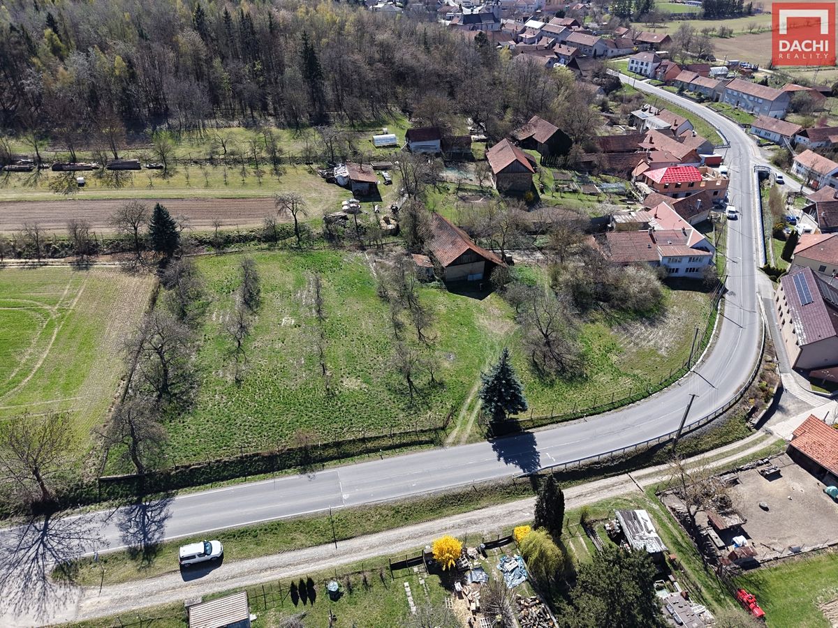 Prodej rodinného domu 373 m², pozemek 5641 m² – fotografie 5