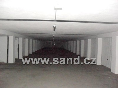 Pronájem garáže 15 m² — photo 4