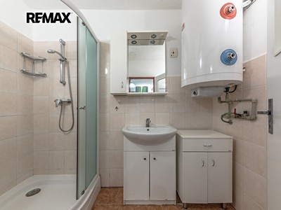 Prodej  rodinného domu 103 m², pozemek 385 m² — photo 3