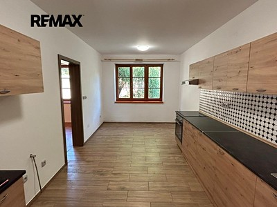 Pronájem  rodinného domu 60 m², pozemek 79 m²